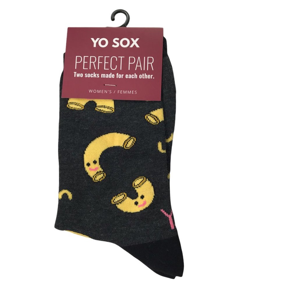 New NWT Yo Socks Mac n Cheese with macaroni and cheese print Women's 6-11 Large